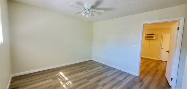 Primary Photo - Charming 1-Bedroom Apartment in Prime Van Nuys Location - MOVE IN READY