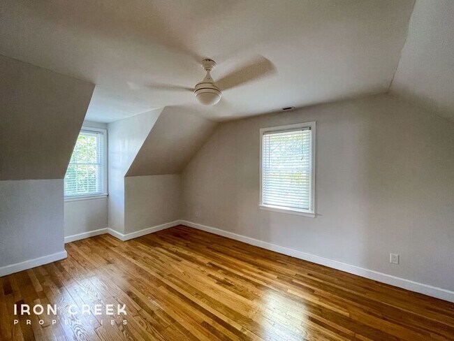 Building Photo - 21 Brevard Rd