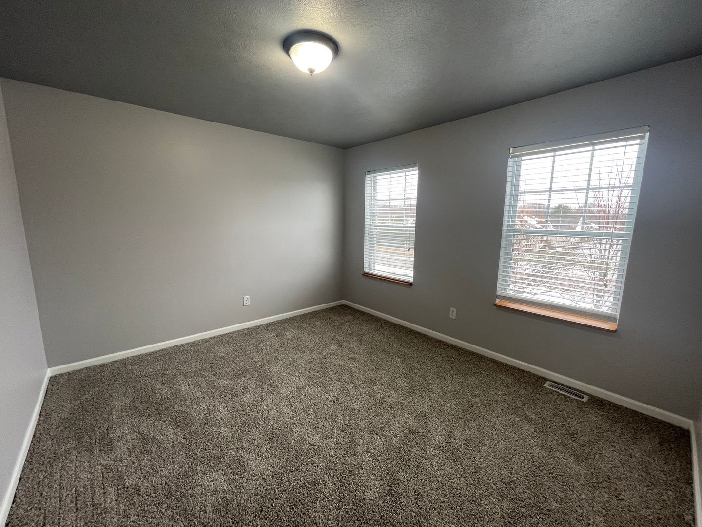 Building Photo - 24537 Brownstone Blvd