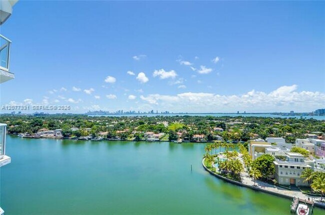 Building Photo - 5900 Collins Ave