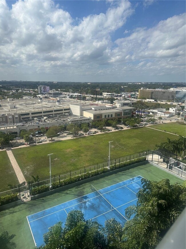 Building Photo - 121 Northeast 34th Street Apt #1416, Miami...