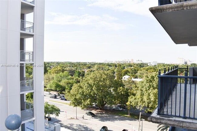 Building Photo - 4100 Salzedo St