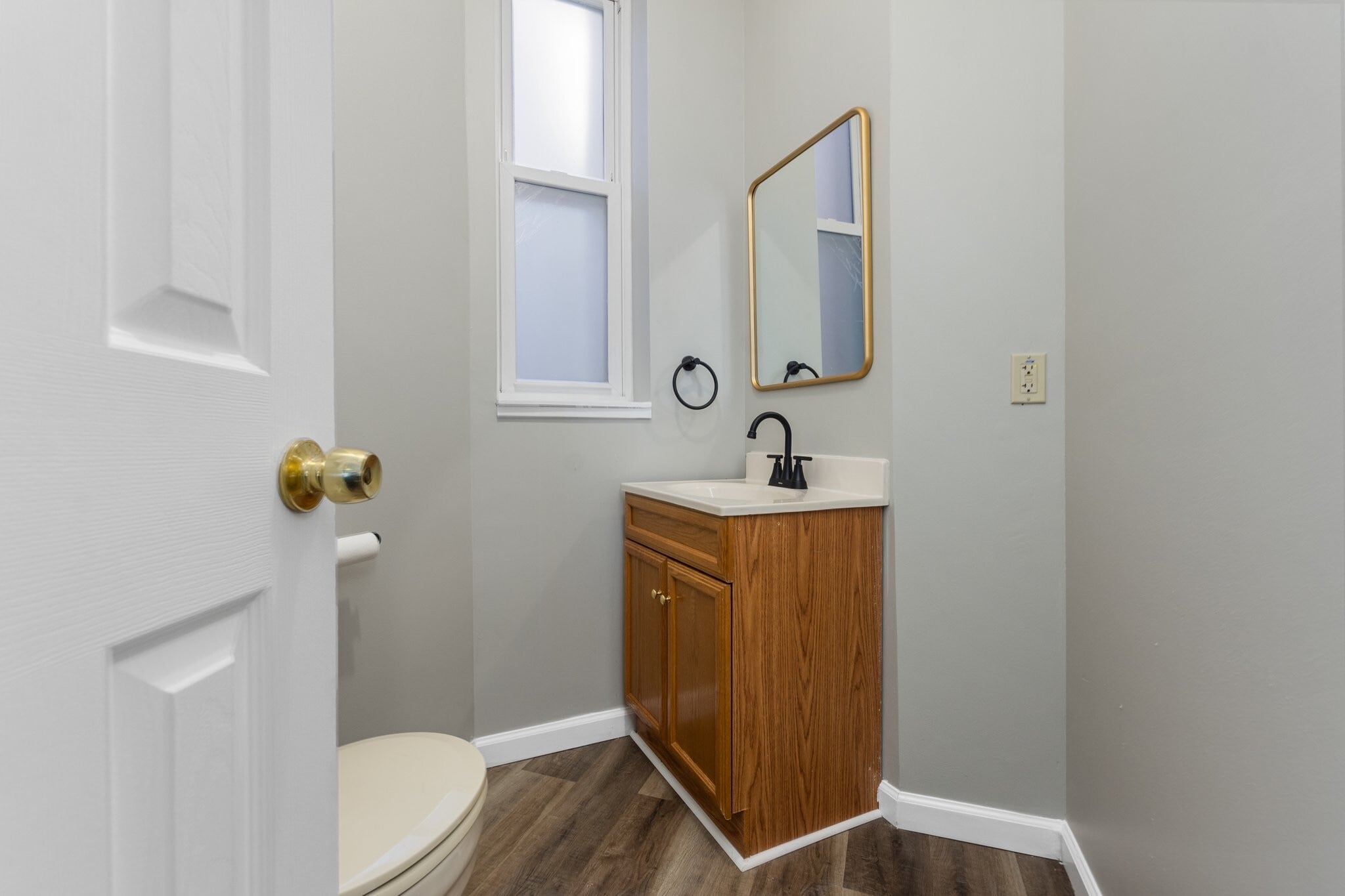 Additional half bath - 3452 Humphrey St