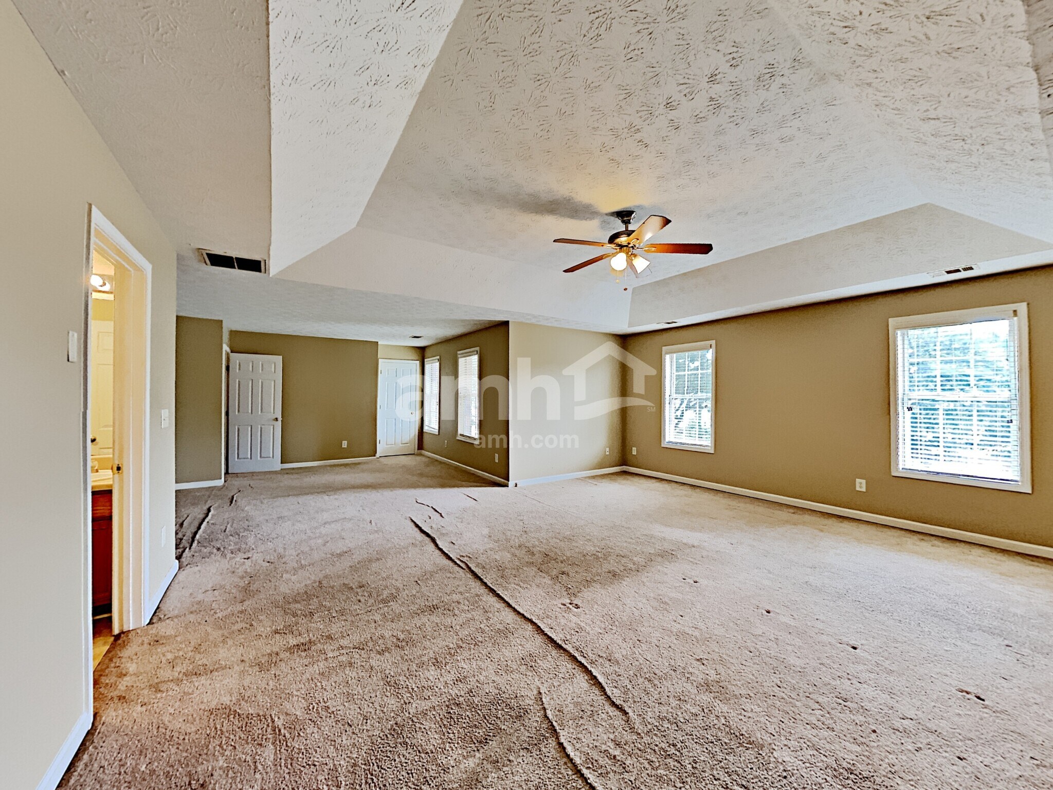 Building Photo - 3442 Kittery Dr