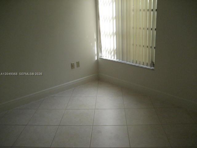 Building Photo - 9022 SW 123rd Ct