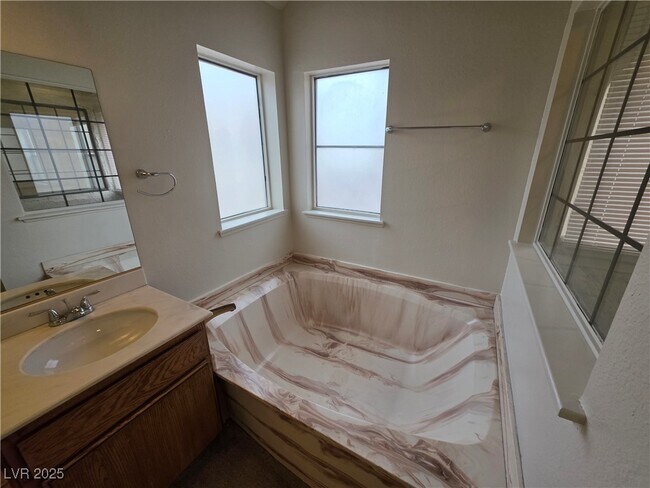 Building Photo - 4720 O'Bannon Dr