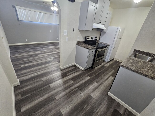 Building Photo - 1 bed 1bath Sparks Apartment For Rent, rec...