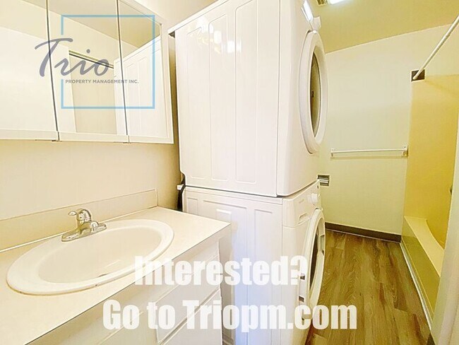 Building Photo - 128 E. Street