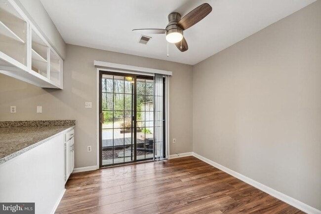 Building Photo - 2053 Headlands Cir
