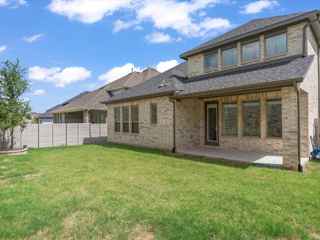Building Photo - Spacious McKinney Home with flexible lease terms. Available Now!!