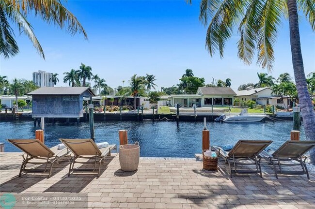 Building Photo - 3230 S Terra Mar Dr