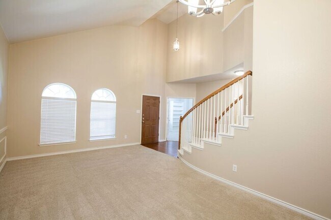 Building Photo - 13856 Fall Harvest Dr