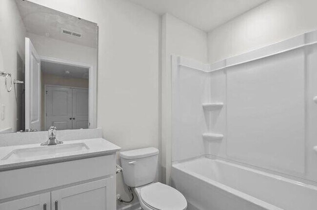 Building Photo - 117 Kimber Dr