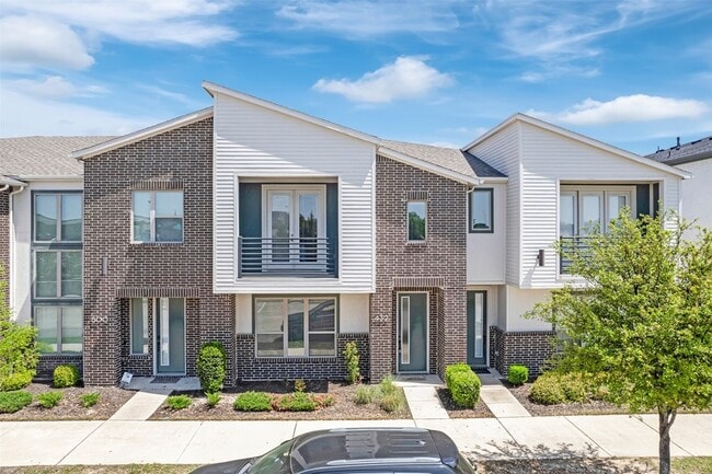 Building Photo - 432 Texas Dr
