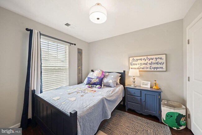 Building Photo - 42586 Harlow Meadows Terrace