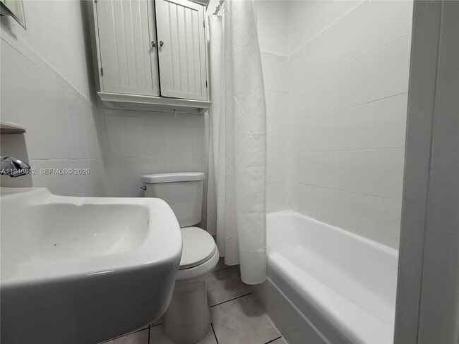 Building Photo - 481 E 31st St