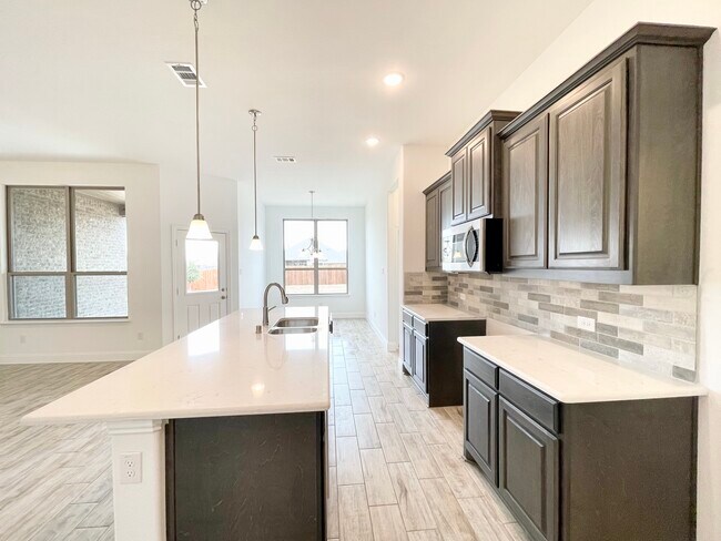 Building Photo - 2914 Bobcat Dr
