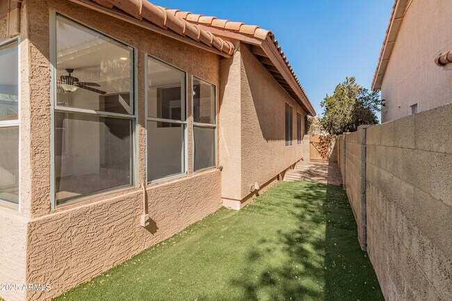 Building Photo - 19412 N 77th Ave