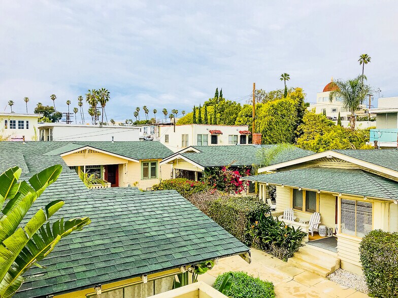 Aerial view of the property - 239 Pacific St