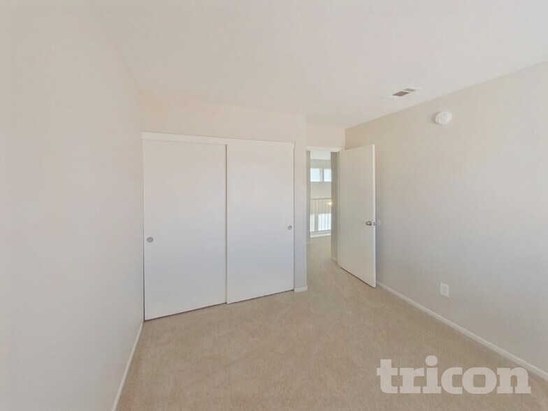 Building Photo - 9115 Indian Breeze Dr
