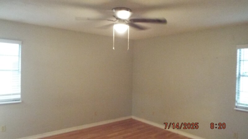 Building Photo - 126 Hillcrest Dr