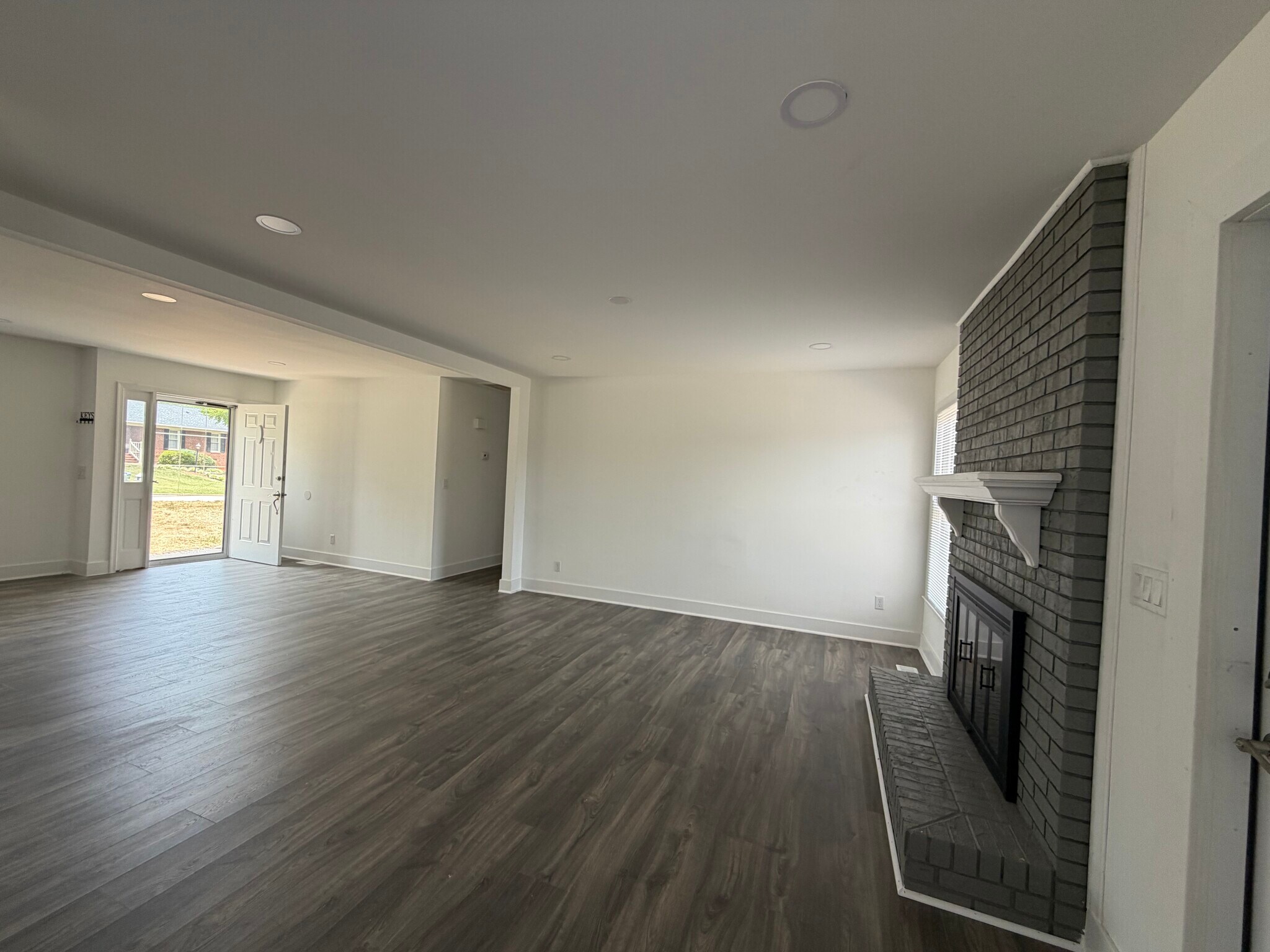 Building Photo - 5701 Wildberry Dr