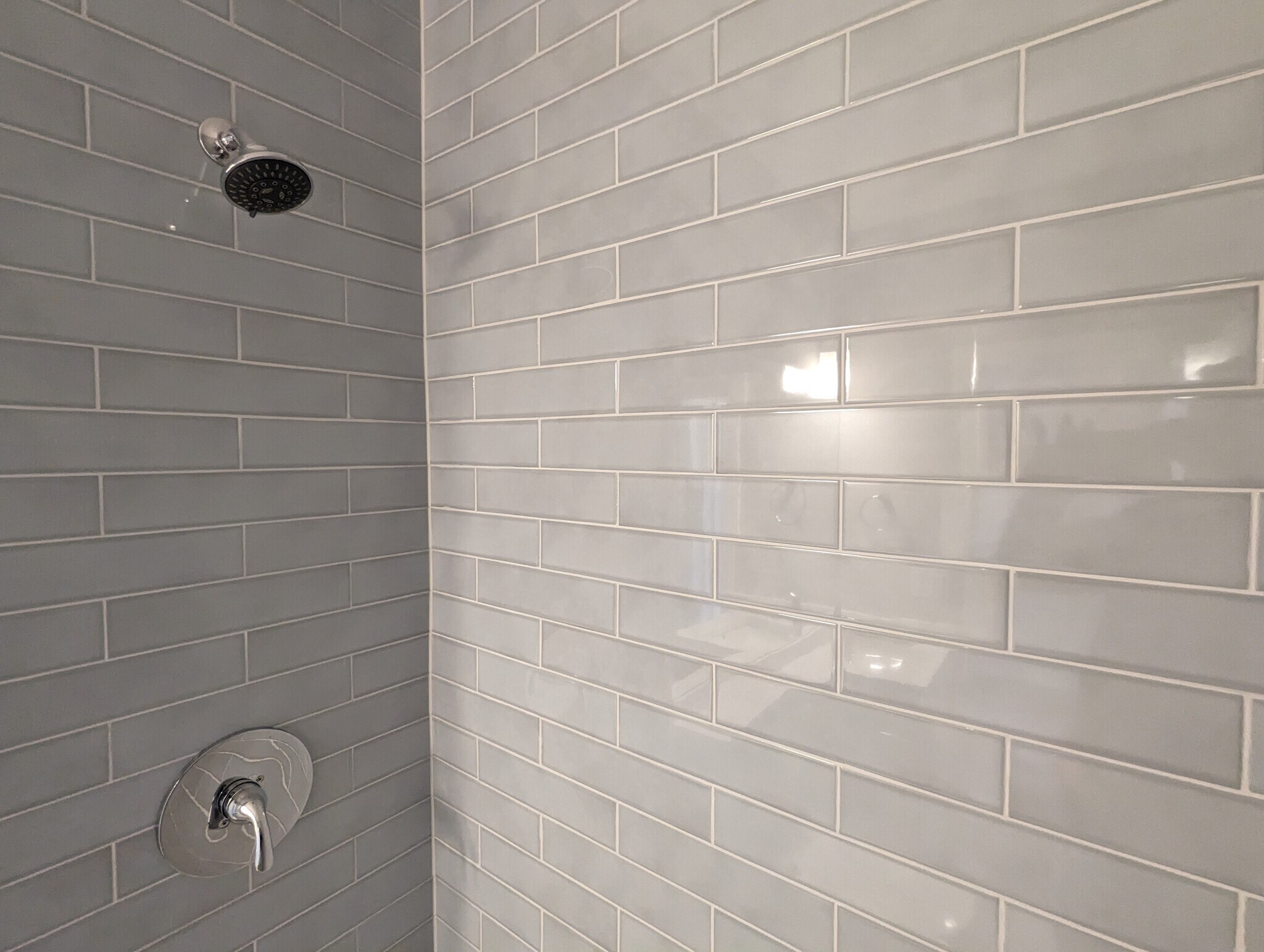 Building Photo - 3935 N Janssen Ave