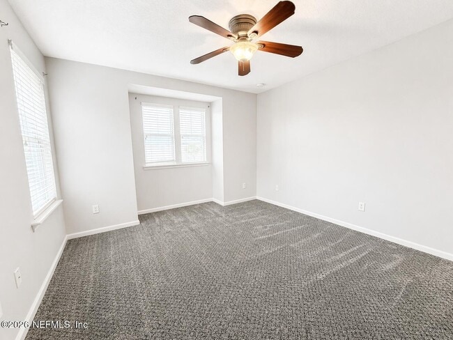 Building Photo - 253 E Pisa Pl