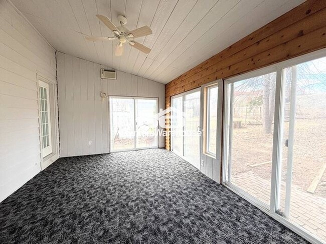 Building Photo - Beautiful 4 Bedroom House for Rent