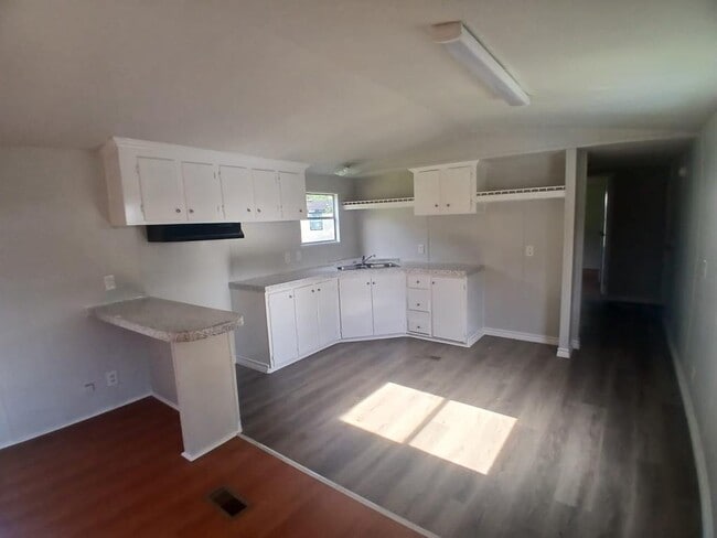 Building Photo - 12794 Roy Harris Loop
