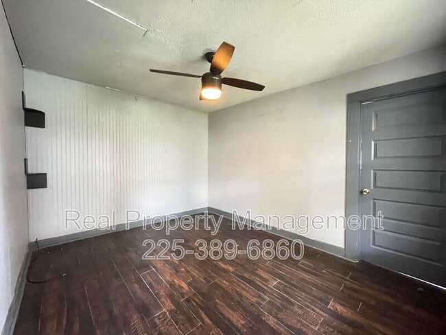 Building Photo - 1133 Maximillian St