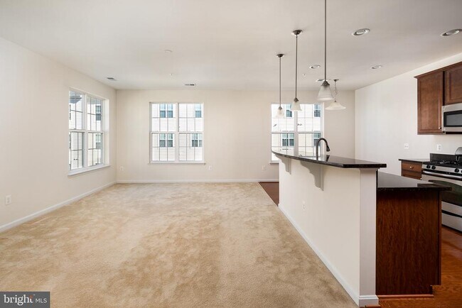 Building Photo - 9548 Mine Gap Way