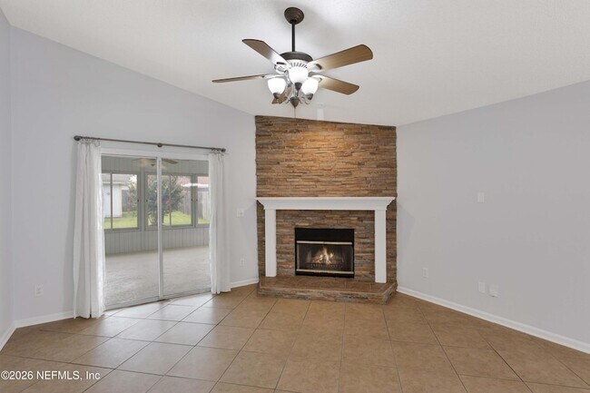 Building Photo - 1410 Runes Ct