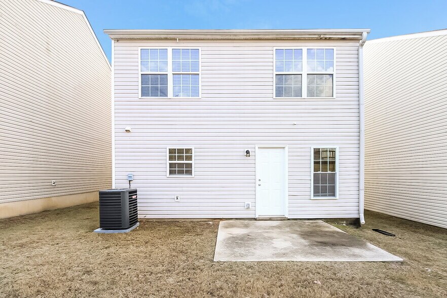 Building Photo - 1231 Brookstone Rd