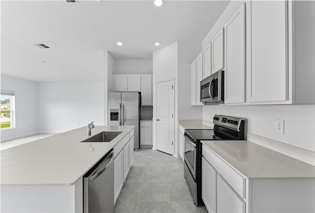 Building Photo - 1526 Brentwood Dr