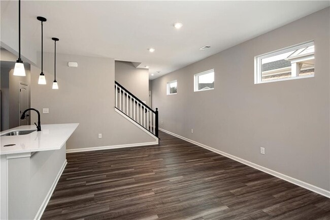 Building Photo - 29 Gold Dust