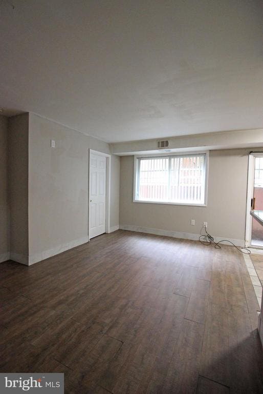 Building Photo - 17 Water St