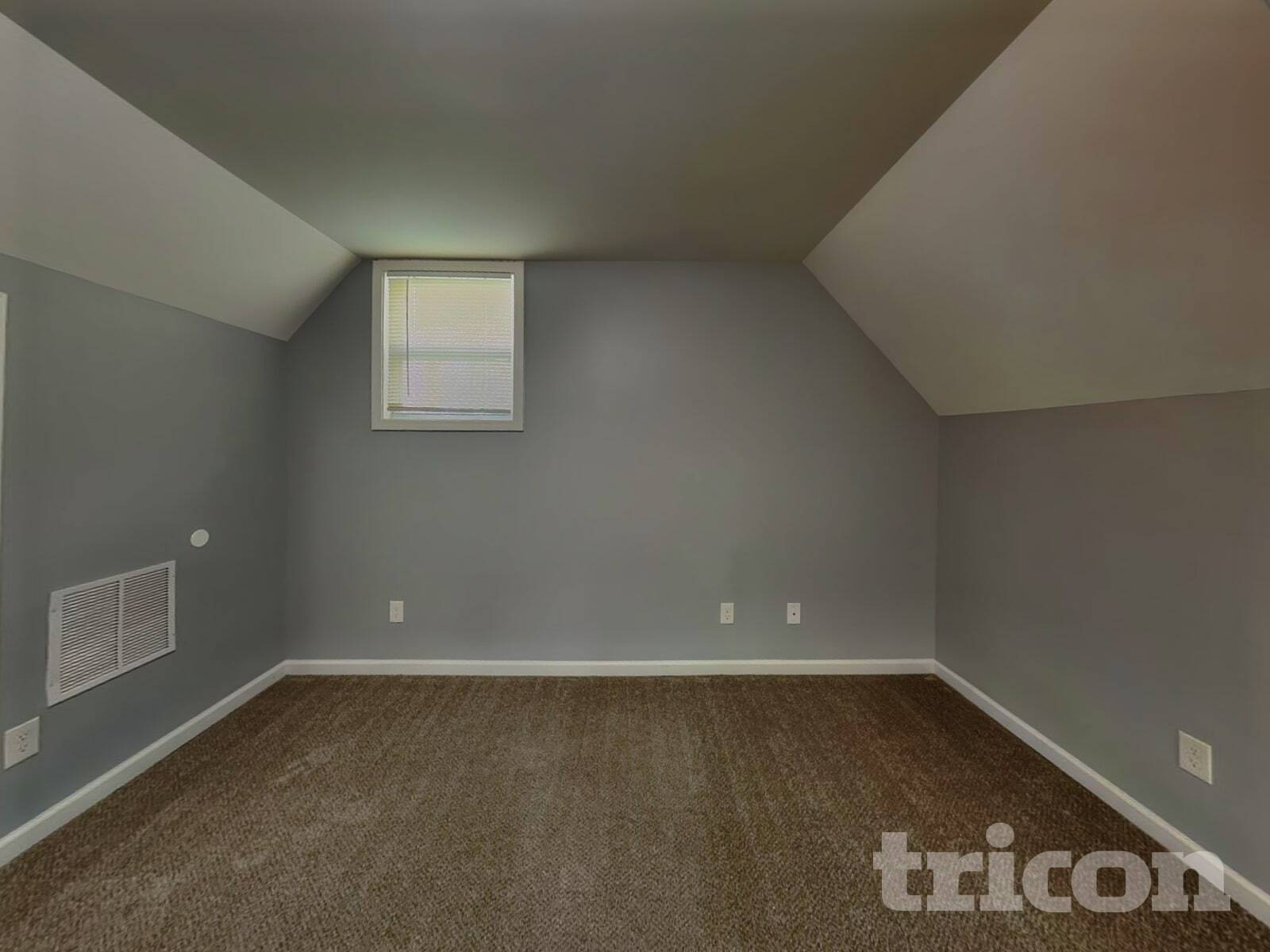 Building Photo - 2445 Hillboro Cir S W