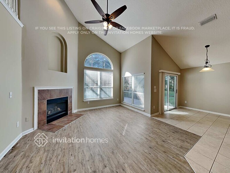 Building Photo - 829 Marjories Way