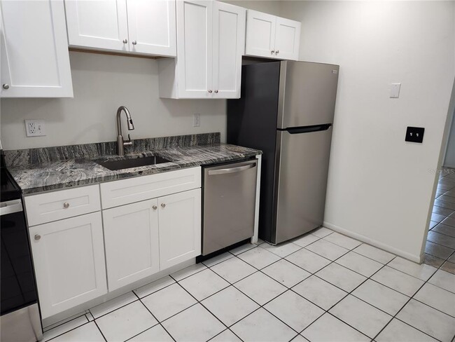 Building Photo - 1120 36th St W