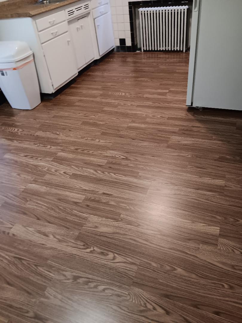 Kitchen/Eat-In Flooring - 4753 Rapid Run Rd