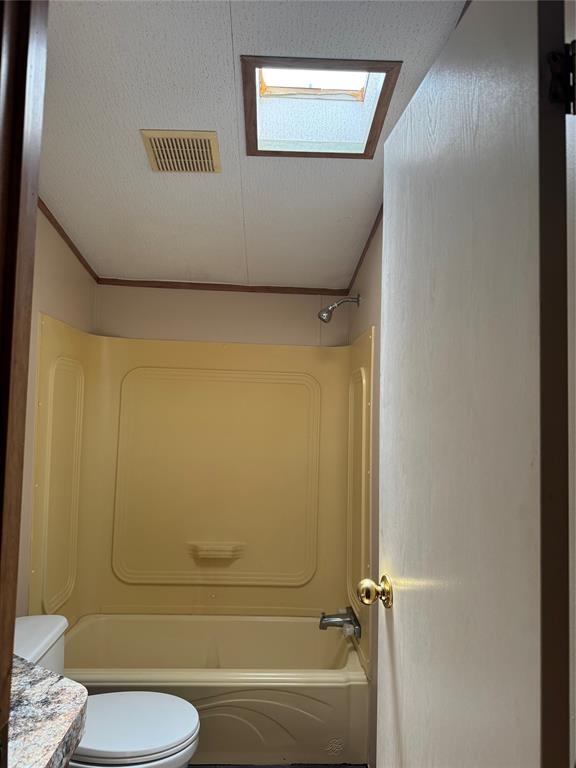Building Photo - 16350 Hill Country Ct