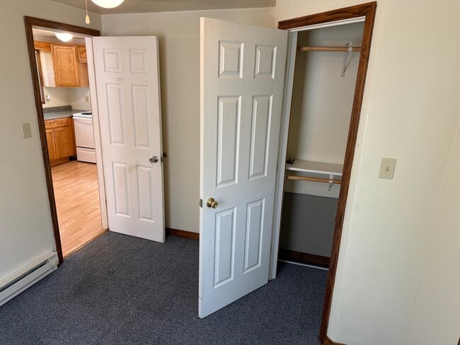 Building Photo - Letchworth house