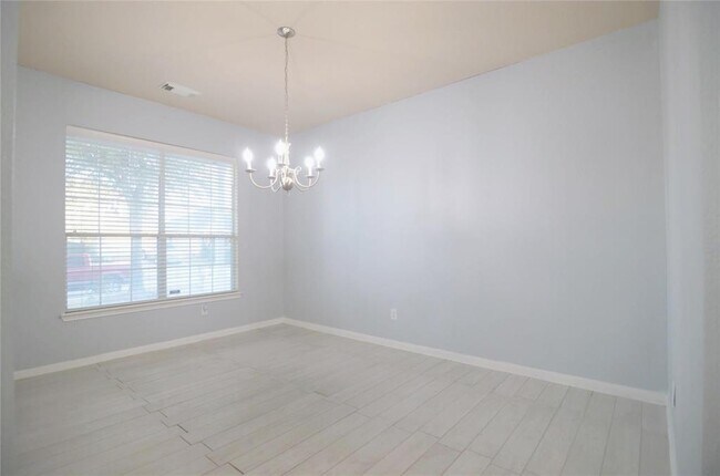 Building Photo - 4339 S Vineyard Mdw Ln