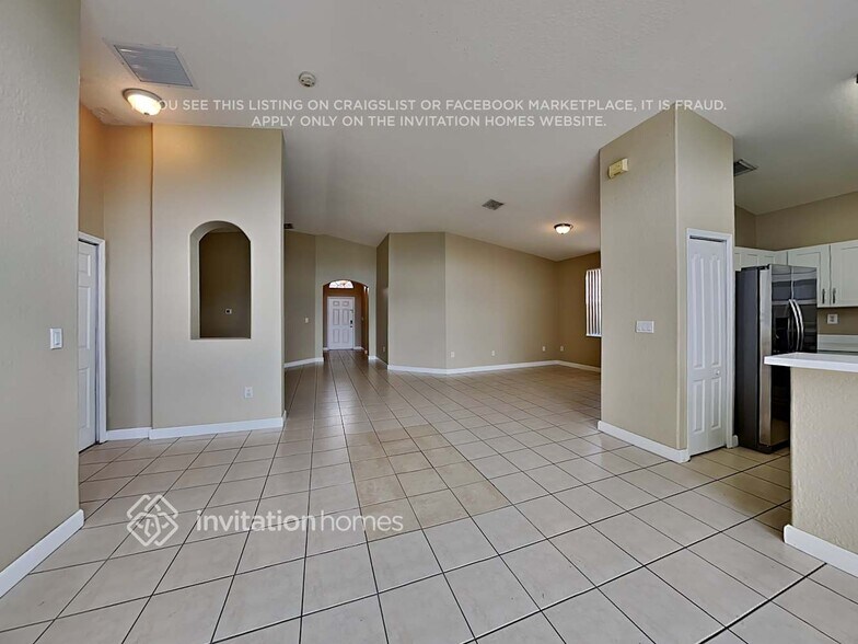 Building Photo - 15551 SW 21st Terrace