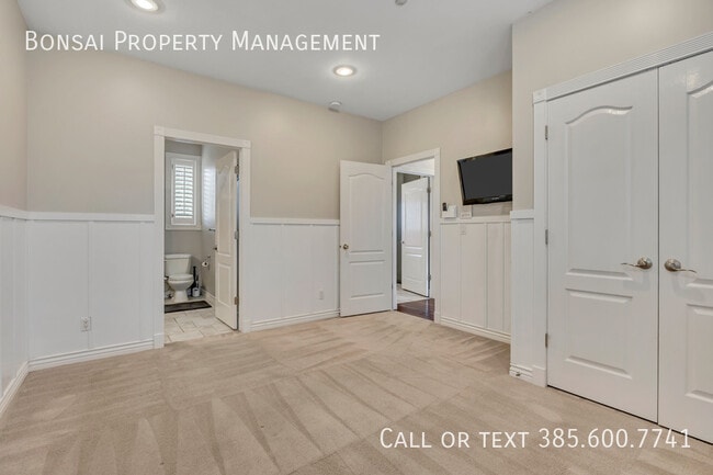 Building Photo - 11291 Palisade View Dr