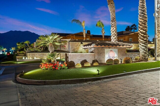 Building Photo - 11 Via Santa Ramona