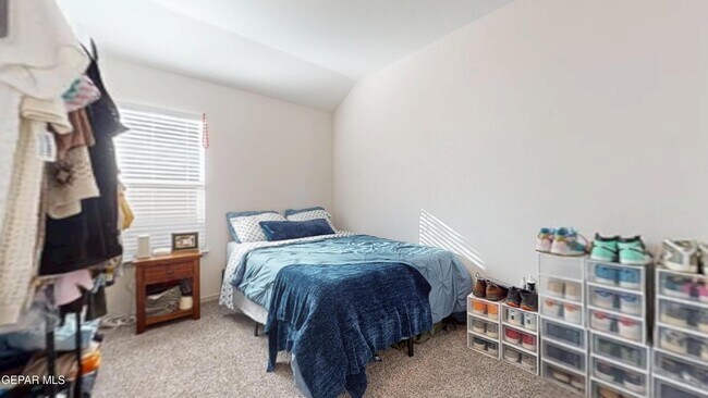 Building Photo - 1172 Indigo Sky St