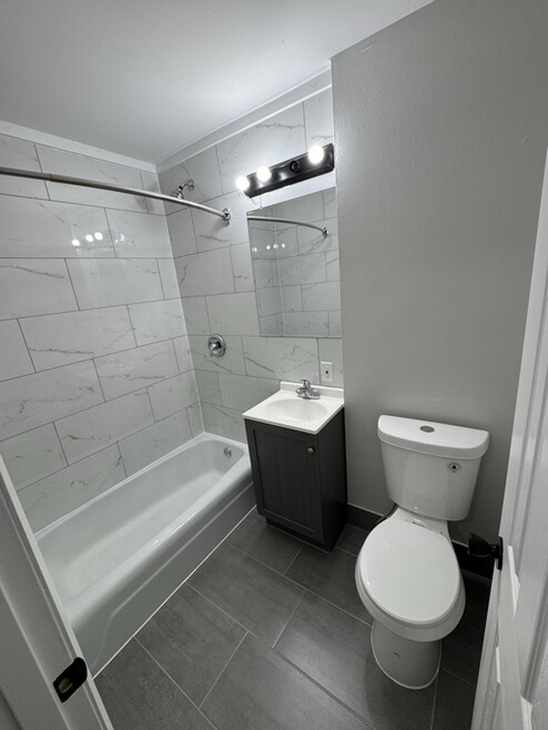 Building Photo - 7902 Venus St