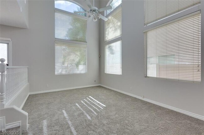 Building Photo - 1559 Stone Valley Ave